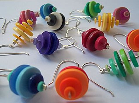 Liana Kabel - Earrings made from tupperware