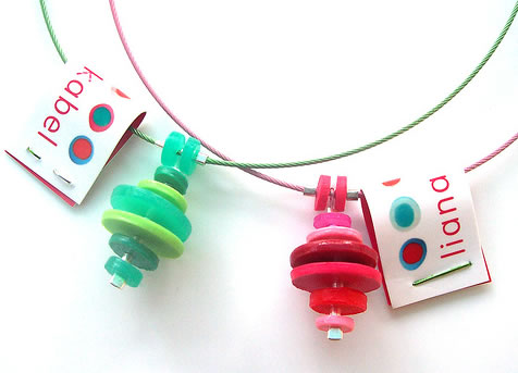 Liana Kabel - Pendants made from tupperware