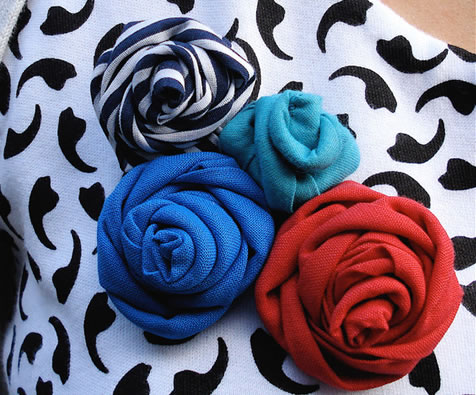 Minxy - Fabric Flower Brooch