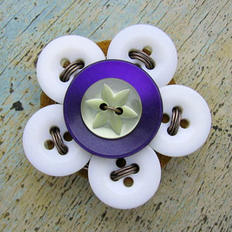 Milomade Button Flower Brooch - Passion Flower - Eco Chic