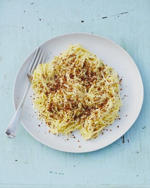 Oozy Cheesy Pasta Jamie Oliver Stylee